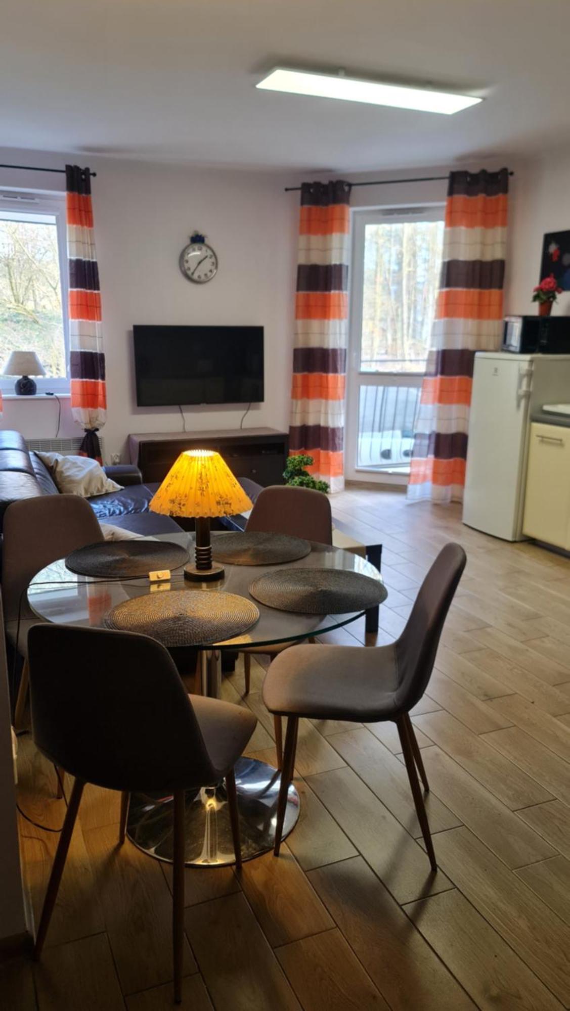 Apartament Miedzyzdroje 4 Osoby 100 M Od Morza Экстерьер фото